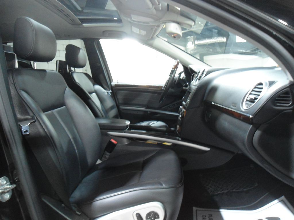 2012 Mercedes-Benz GL-Class Image 17