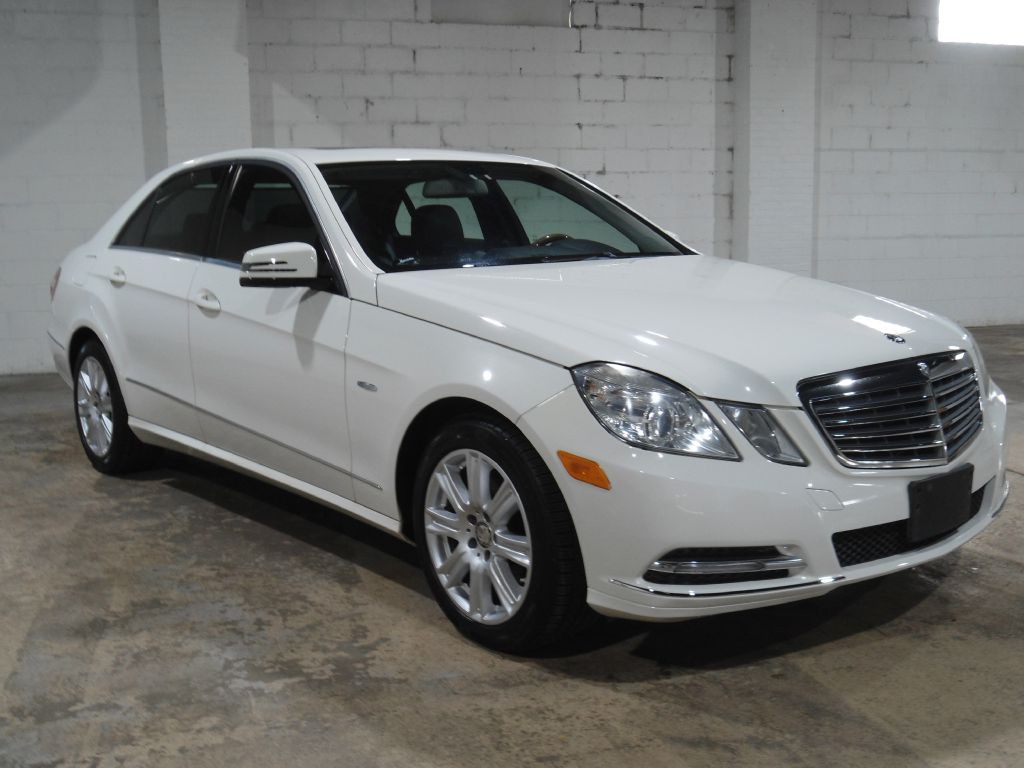 2012 Mercedes-Benz E-Class Image 6