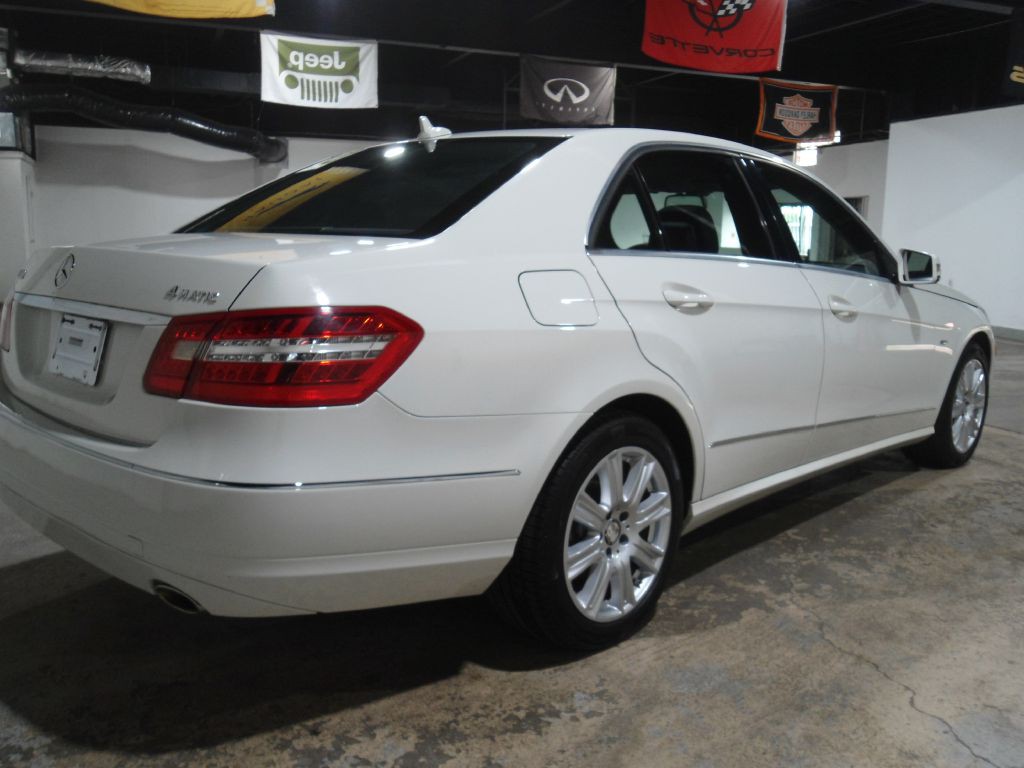 2012 Mercedes-Benz E-Class Image 7