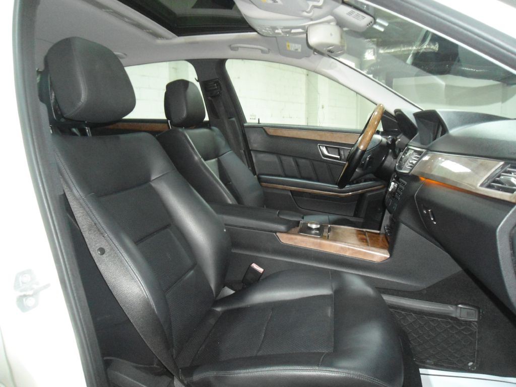 2012 Mercedes-Benz E-Class Image 14