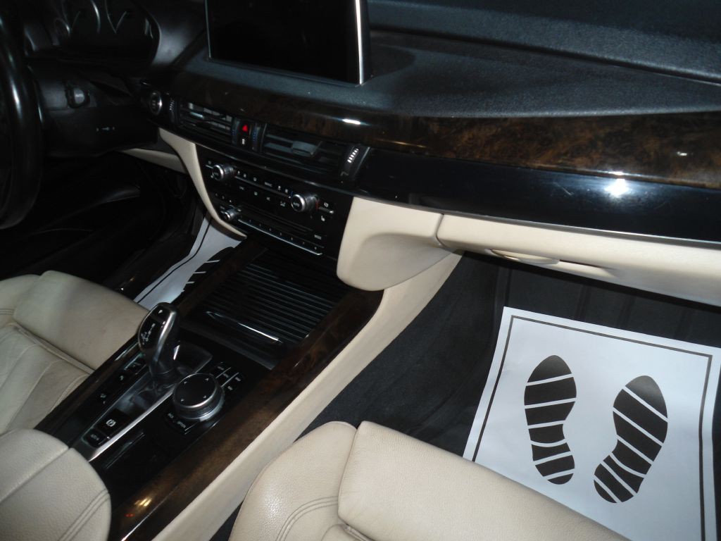 2018 BMW X5 Image 18