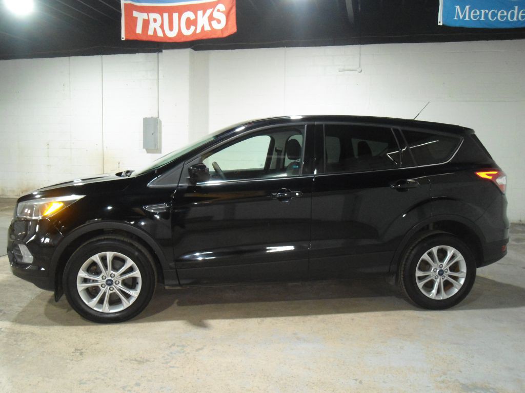 2017 Ford Escape Image 3