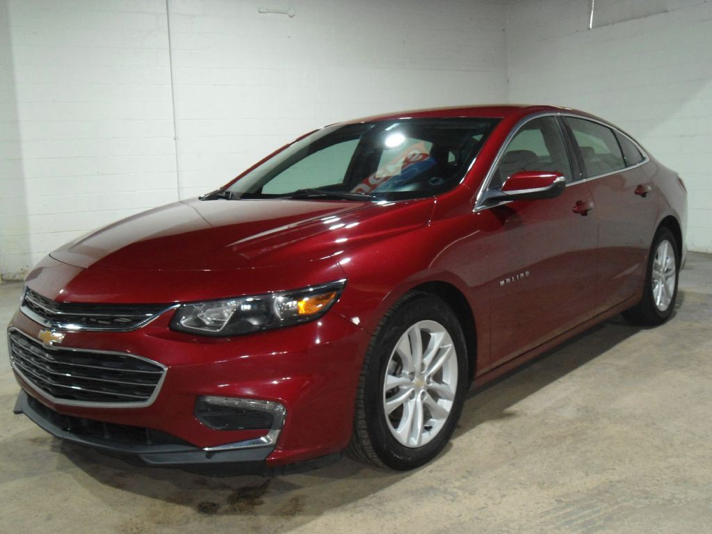 2018 Chevrolet Malibu Image 1