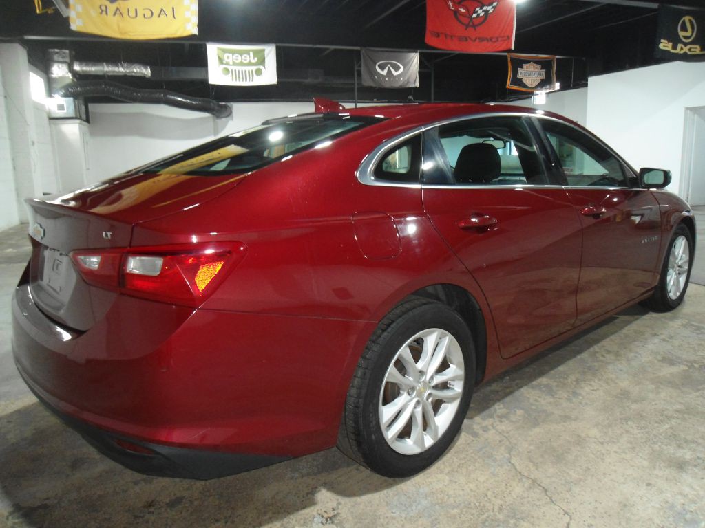 2018 Chevrolet Malibu Image 6
