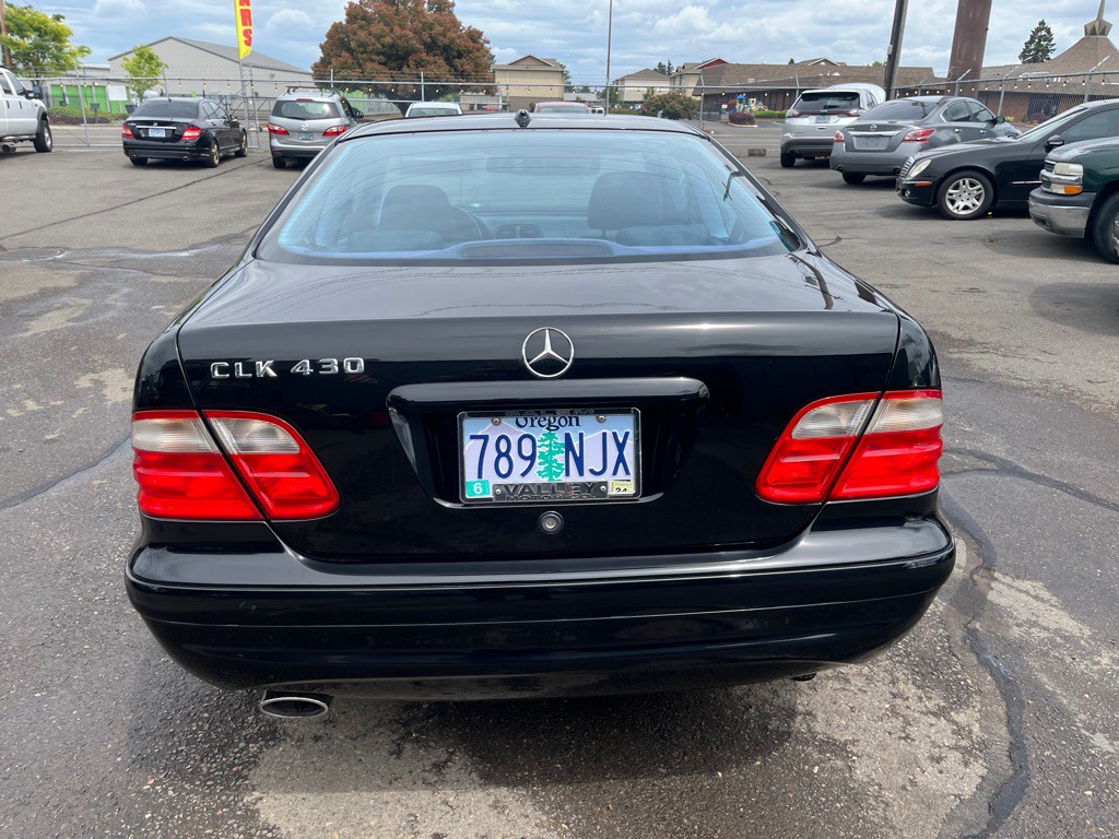2002 Mercedes-Benz CLK-Class Image 7
