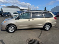 Image for 2004 Toyota Sienna LE 8 PASSENGER ID: 6407859