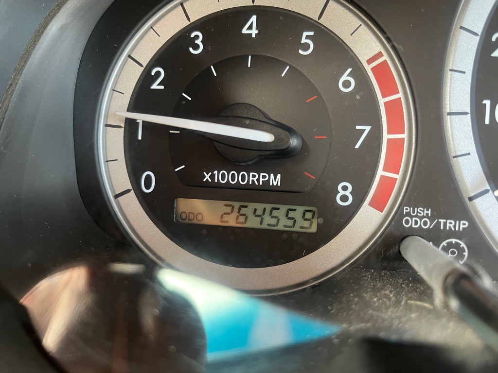 2004 Toyota Sienna Image 15