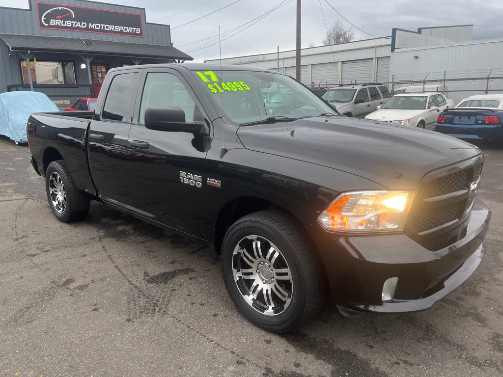 2017 RAM 1500 Image 4