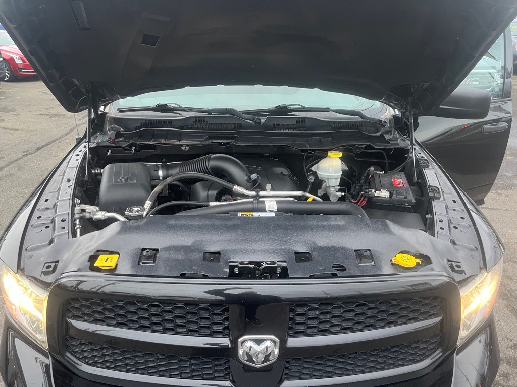 2017 RAM 1500 Image 10