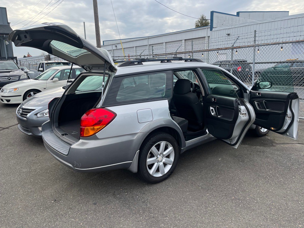 2006 Subaru Outback Image 3