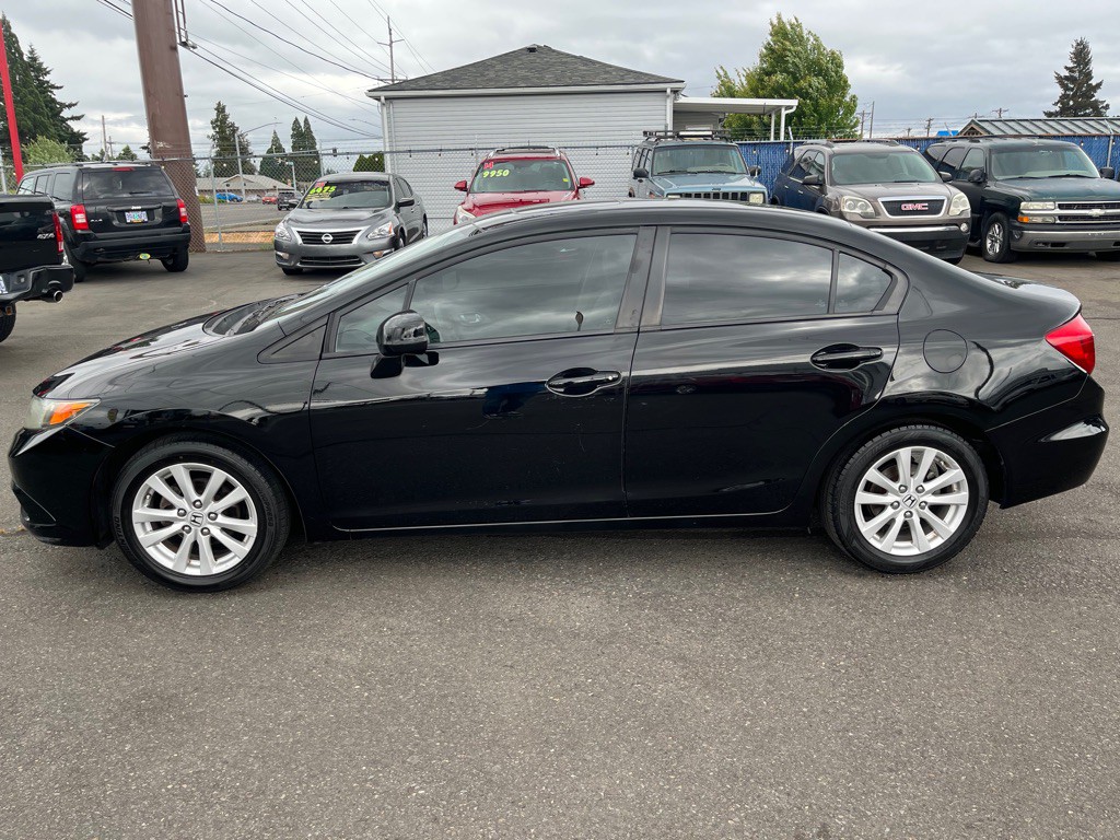 2012 Honda Civic Image 2