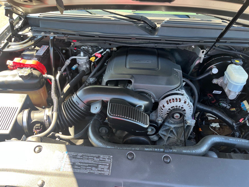 2008 Chevrolet Suburban Image 7