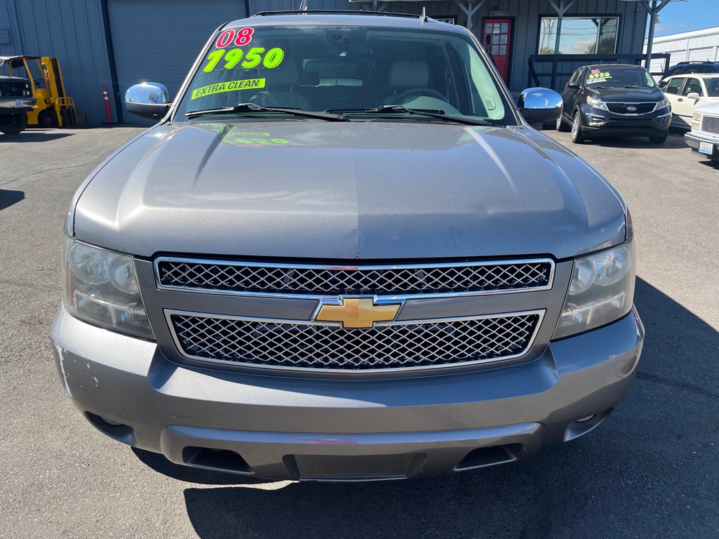 2008 Chevrolet Suburban Image 14