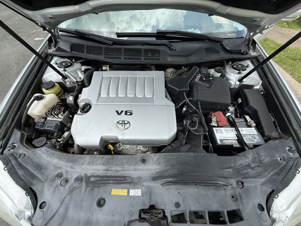 2012 Toyota Avalon Image 16