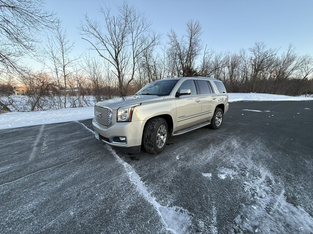 2015 GMC Yukon Image 2