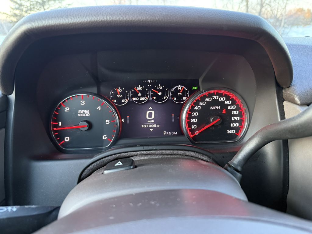 2015 GMC Yukon Image 17