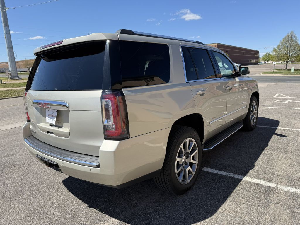 2015 GMC Yukon Image 6