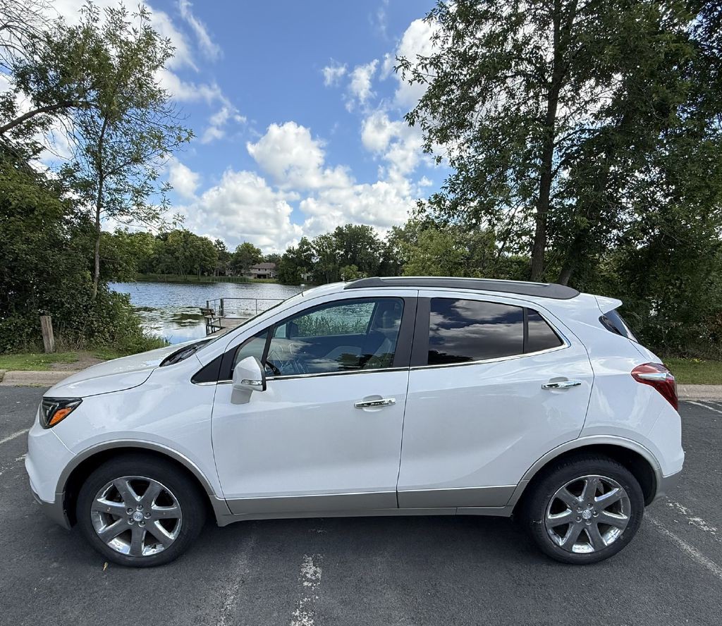 2017 Buick Enclave Image 3