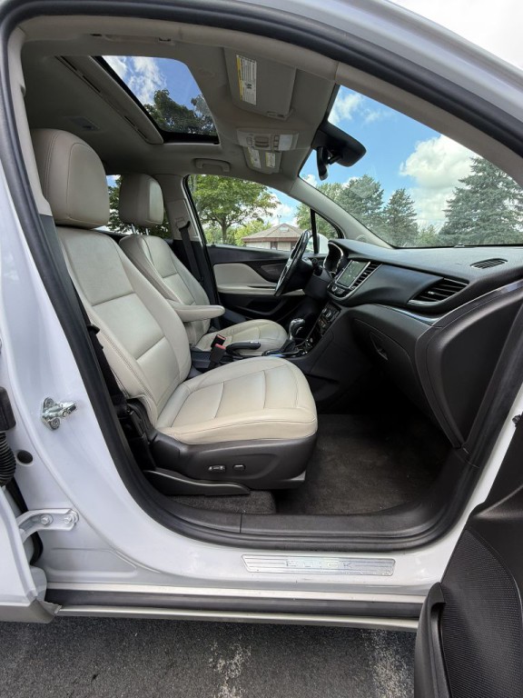 2017 Buick Enclave Image 24