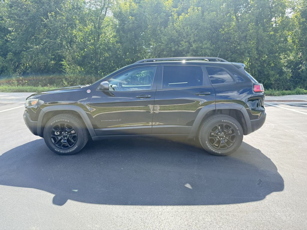 2019 Jeep Cherokee Image 3