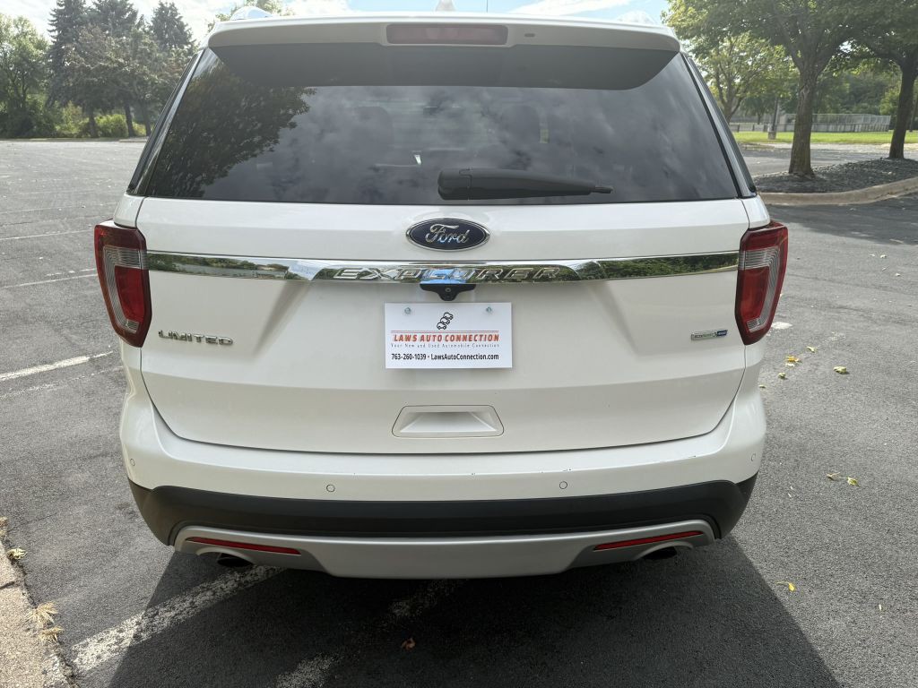 2017 Ford Explorer Image 10
