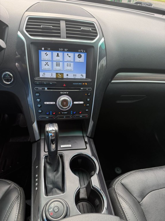 2017 Ford Explorer Image 13