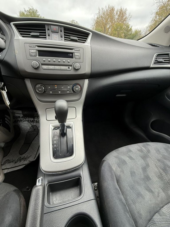 2013 Nissan Sentra Image 5