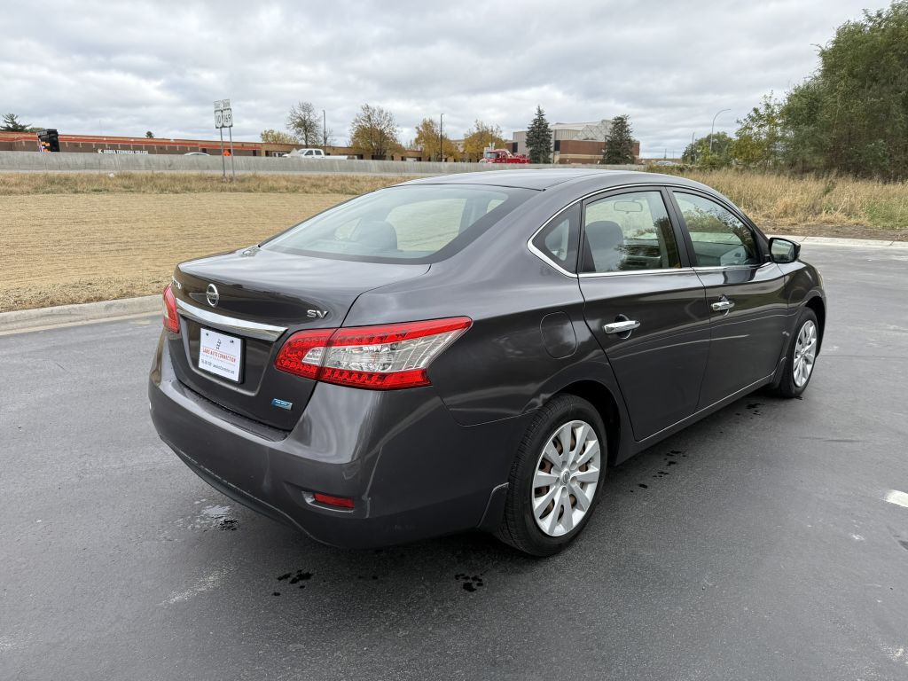 2013 Nissan Sentra Image 10