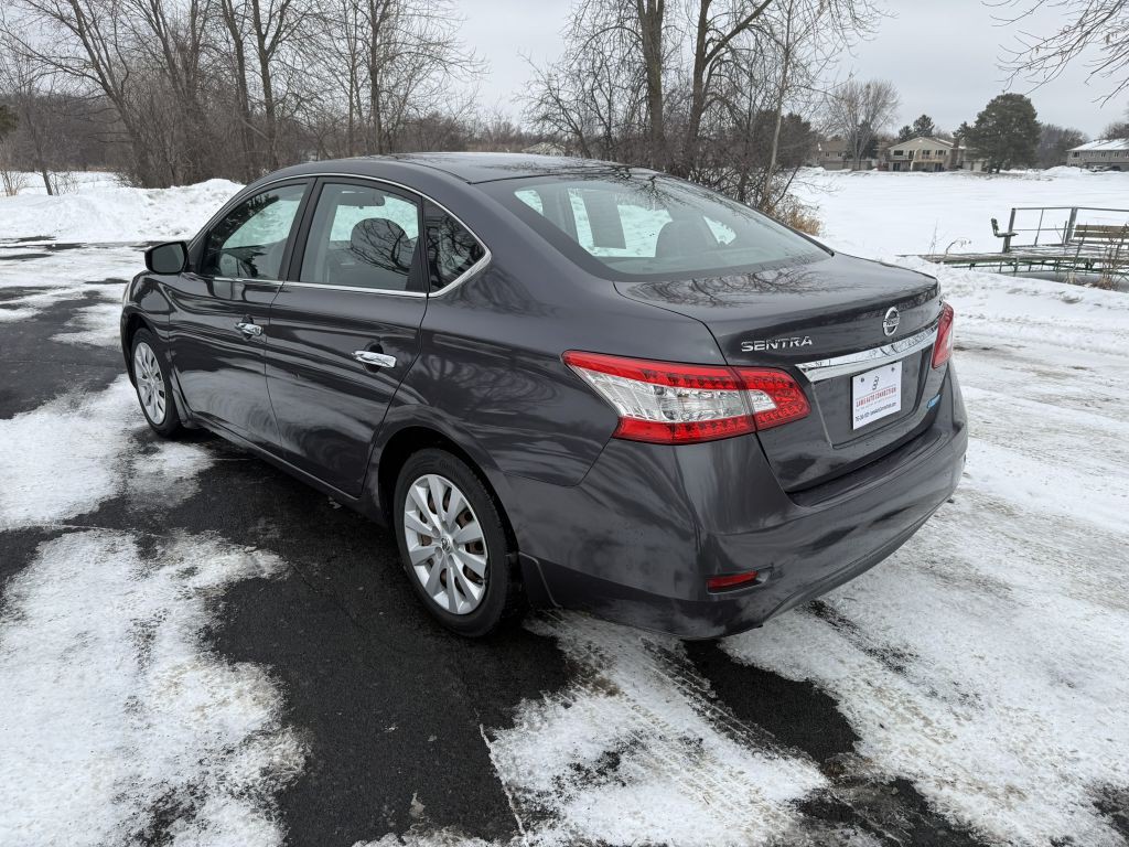 2013 Nissan Sentra Image 13