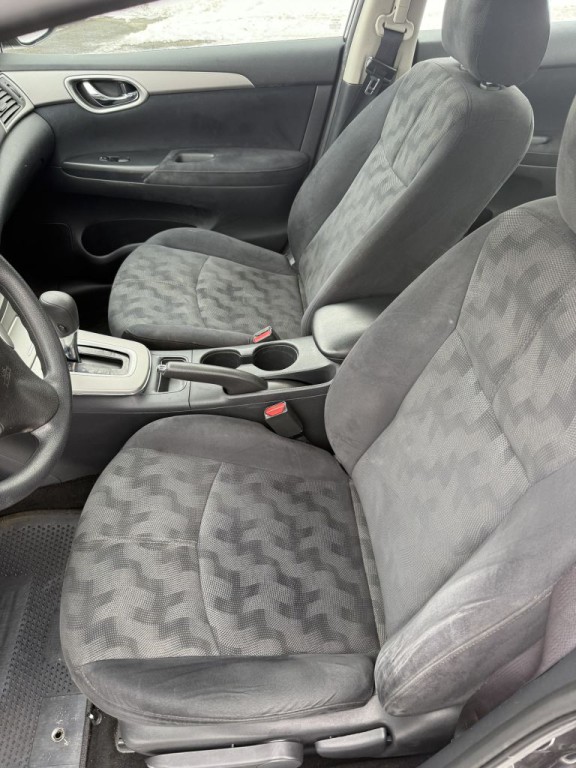 2013 Nissan Sentra Image 16