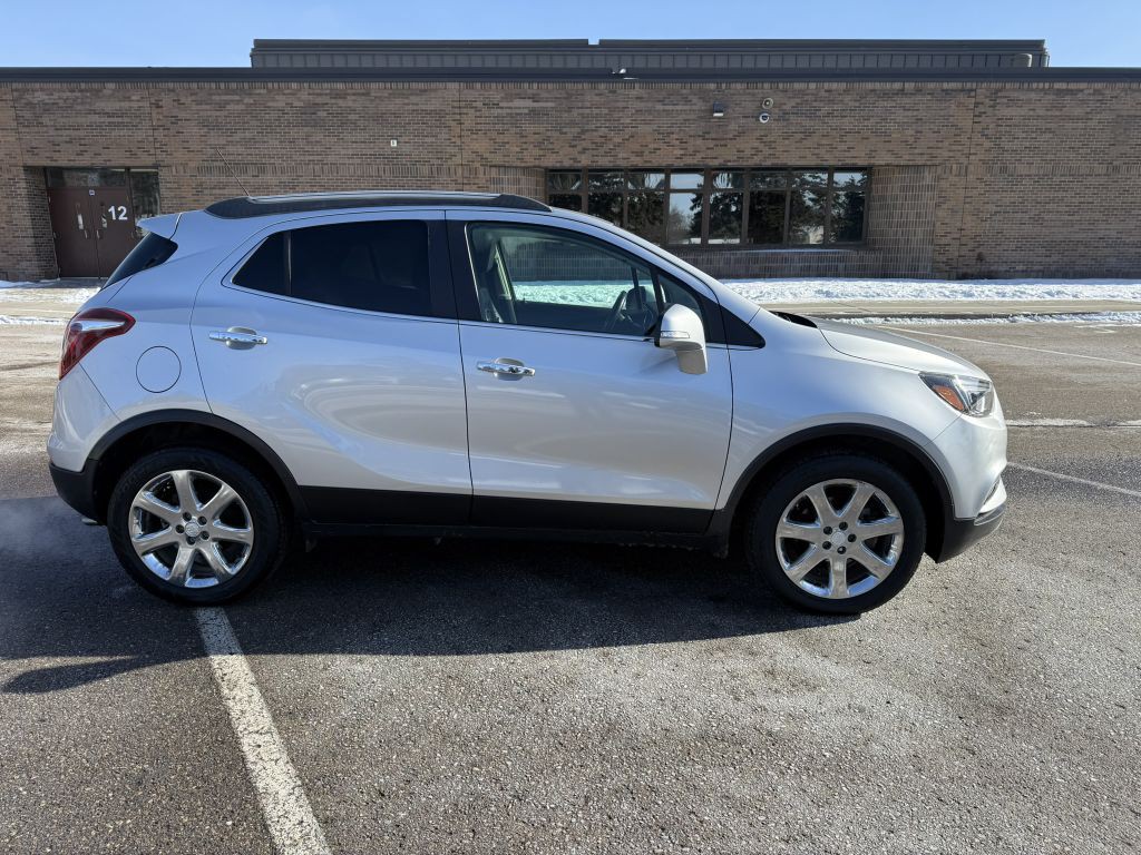 2017 Buick Enclave Image 11