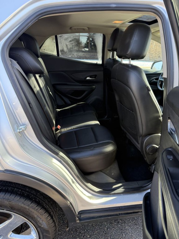 2017 Buick Enclave Image 16