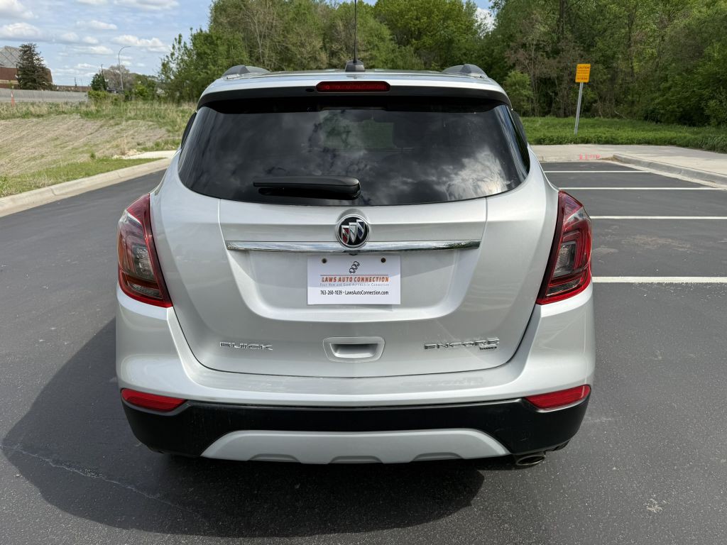 2017 Buick Enclave Image 11