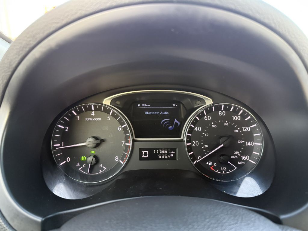 2014 Nissan Altima Image 8