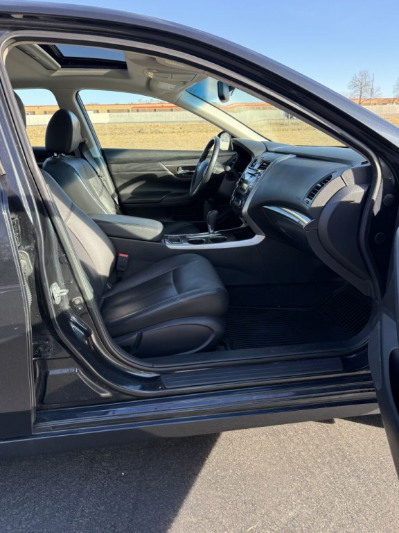 2014 Nissan Altima Image 15