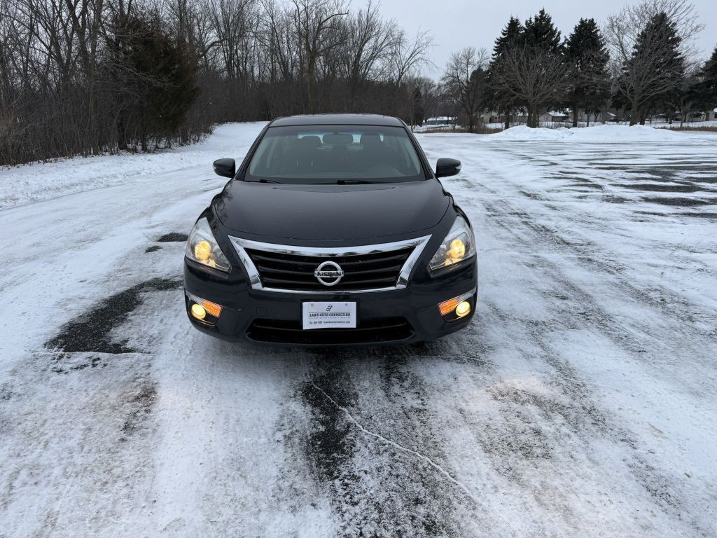 2014 Nissan Altima Image 4