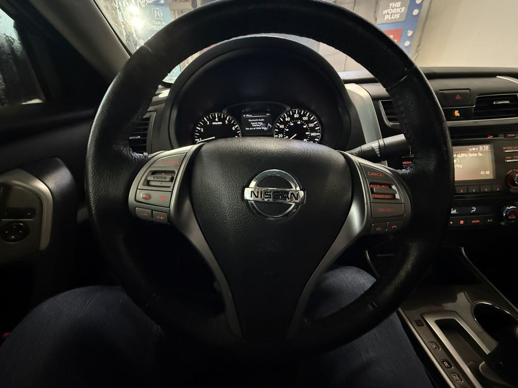 2014 Nissan Altima Image 6