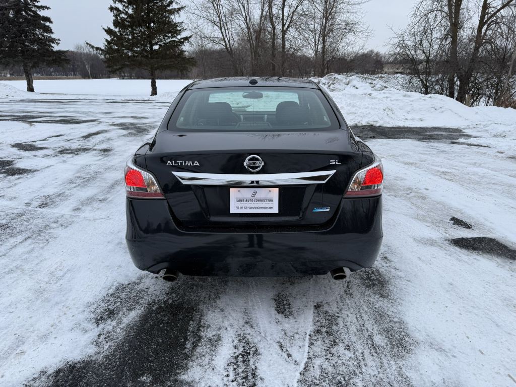 2014 Nissan Altima Image 13
