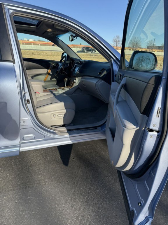 2009 Toyota Highlander Image 18