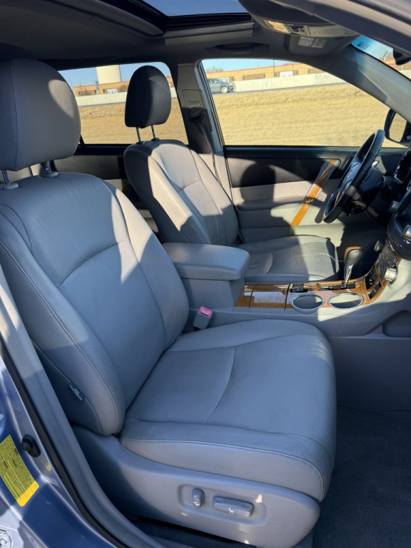 2009 Toyota Highlander Image 19