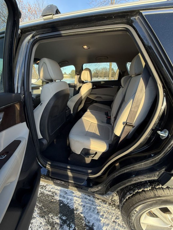 2017 Kia Sorento Image 14