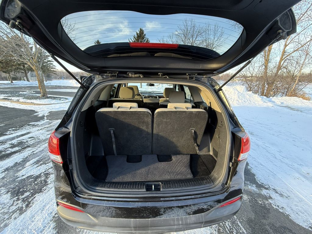 2017 Kia Sorento Image 18