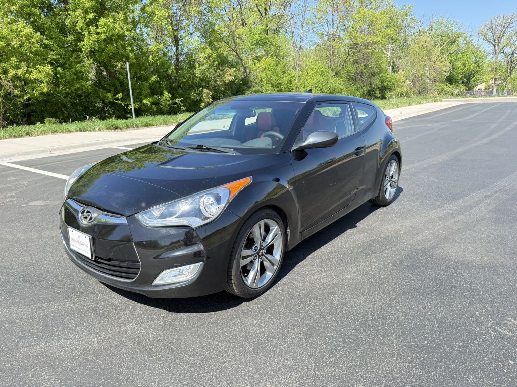 2012 Hyundai Veloster Image 3