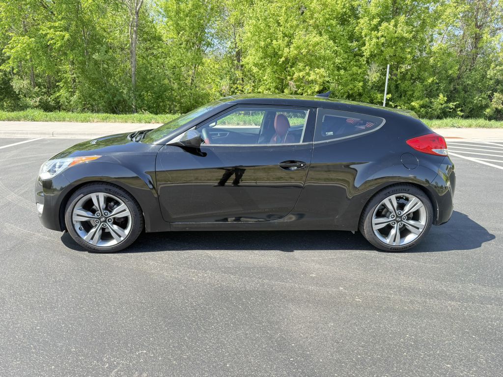 2012 Hyundai Veloster Image 4