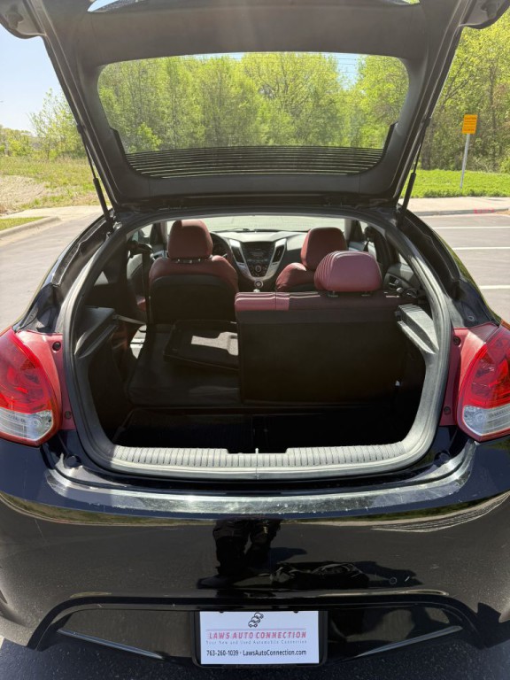 2012 Hyundai Veloster Image 7