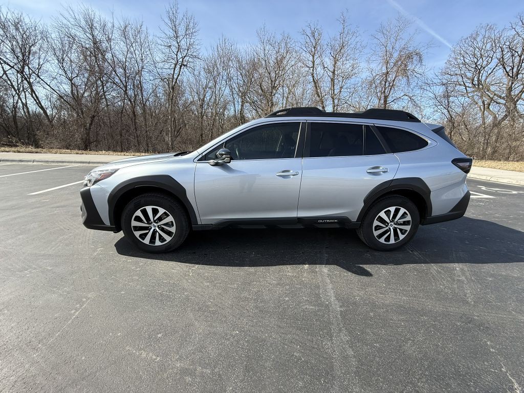 2024 Subaru Outback Image 2