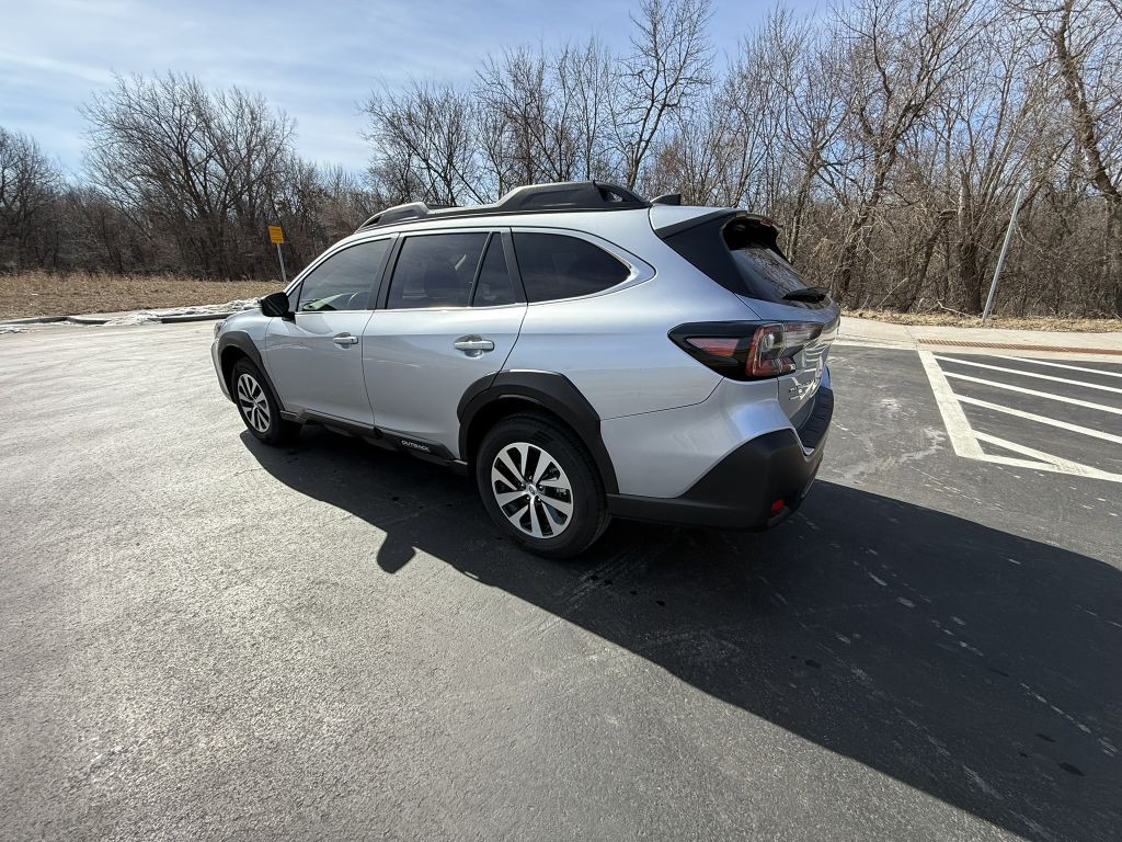 2024 Subaru Outback Image 10