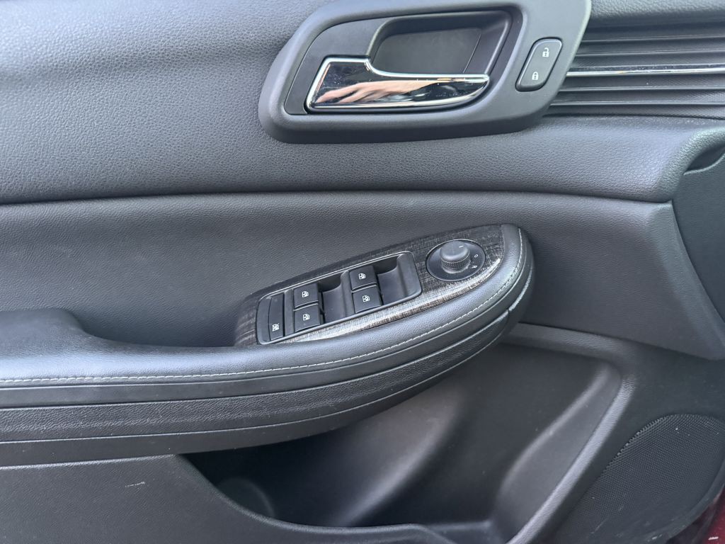 2015 Chevrolet Malibu Image 19