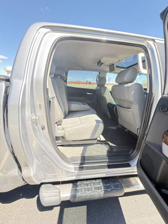 2010 Toyota Tundra Image 15