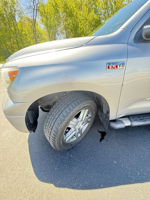 2010 Toyota Tundra Image 17